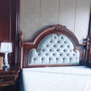 LuxeGlo – Elegante transparente Tischlampe für luxuriöse Wohnkultur