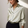 Alina – Langarmshirt mit Umlegekragen und Knopfleiste