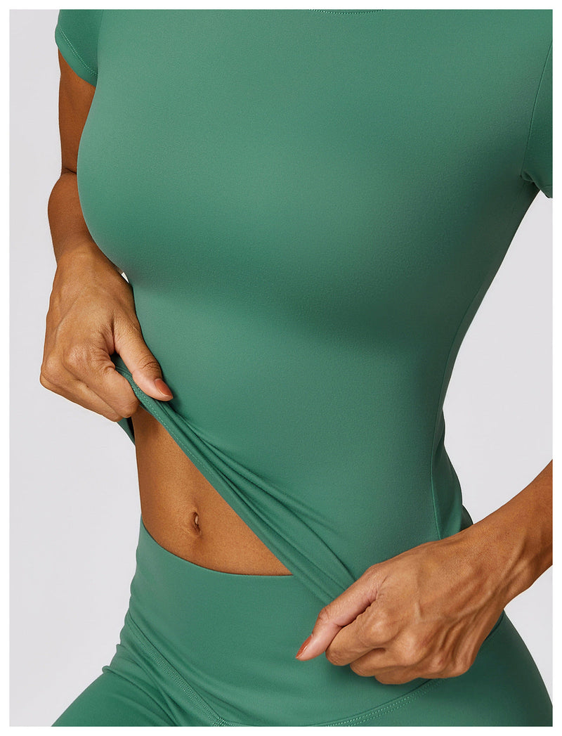 Nova – Figurbetontes Kurzarm-Top-Set mit High-Rise-Leggings
