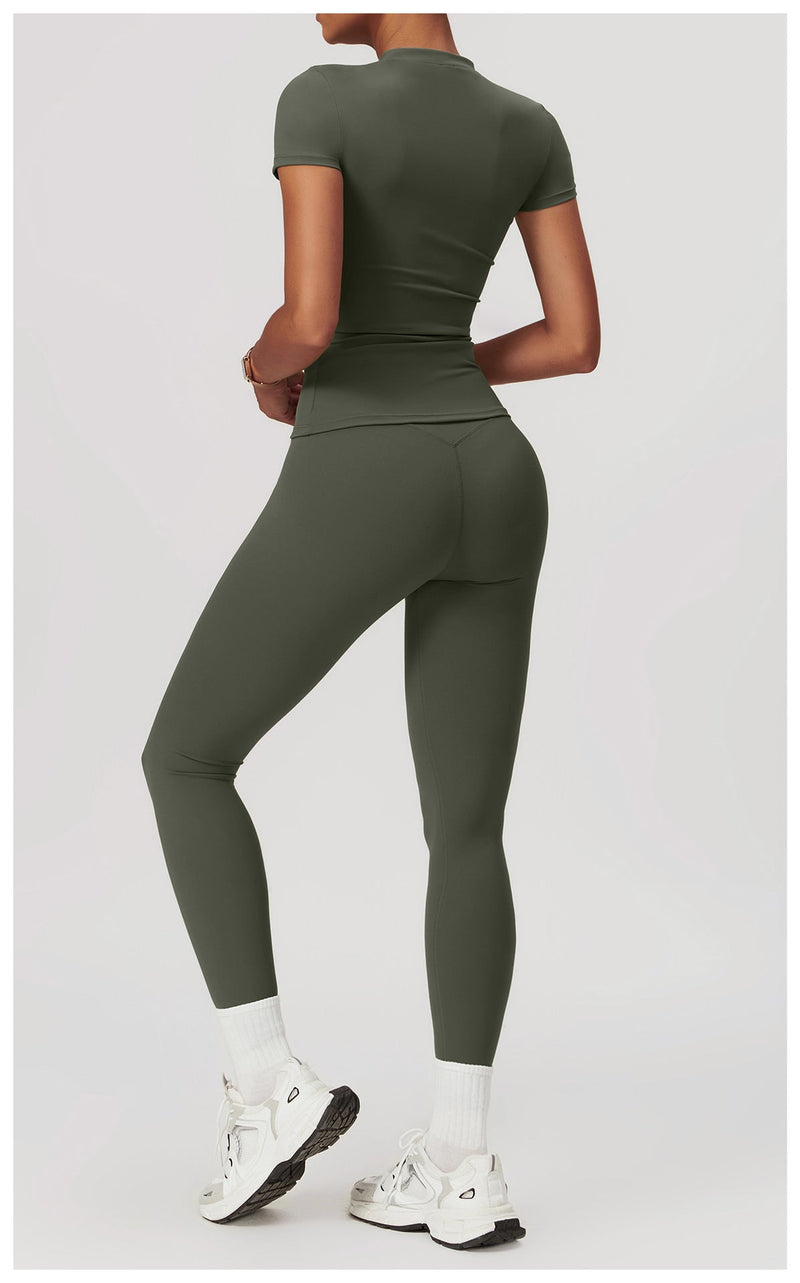 Nova – Figurbetontes Kurzarm-Top-Set mit High-Rise-Leggings