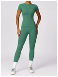 Nova – Figurbetontes Kurzarm-Top-Set mit High-Rise-Leggings