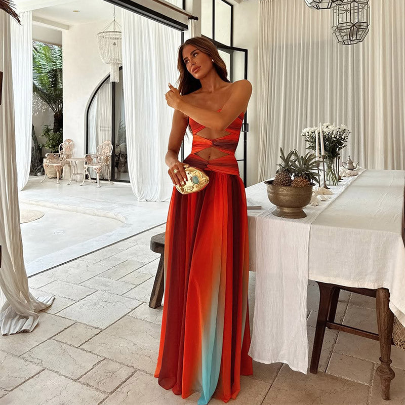 Mira - Lässiges Maxikleid mit gedrehtem Mieder und trägerlosem Design