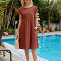 Gudrun – Leichtes knielanges Kleid mit Rundhalsausschnitt kurzen Ärmeln und Taschen