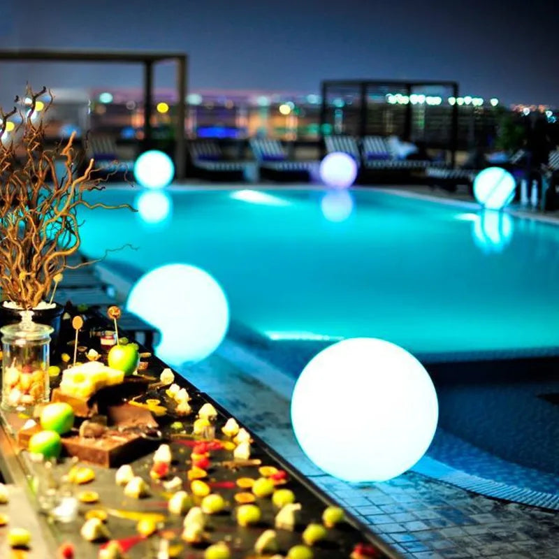 AquaGlow - Ferngesteuerte schwimmende Pool Beleuchtung mit wasserdichten LED für den Innen und Außenbereich