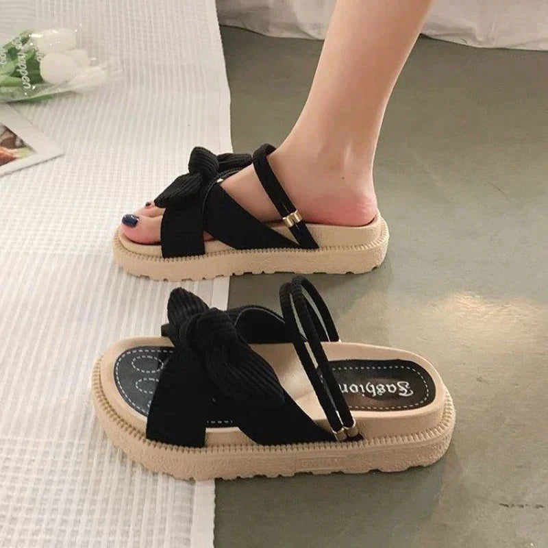 Selesta – Offene Sandalen mit elegantem Design und gepolstertem Komfort