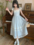 Amira – Vintage-inspiriertes Kleid mit plissiertem Saum und verstellbaren Trägern