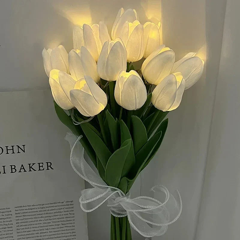 FloraGlow – Tragbares LED Tulpen Nachtlicht für die Heimdekoration