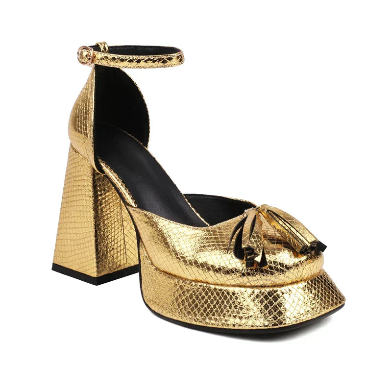 Ava – Schuhe mit dickem Absatz, abgerundeter Spitze und Knöchelriemen