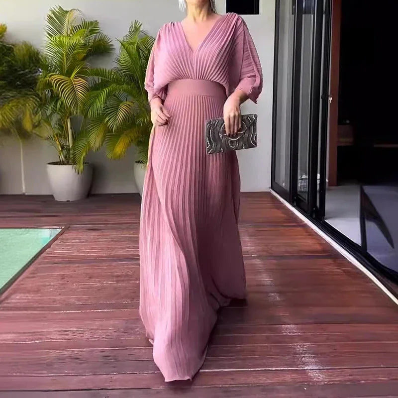 Alisa – Elegantes Plissee Longkleid mit V Ausschnitt und Fledermausärmeln