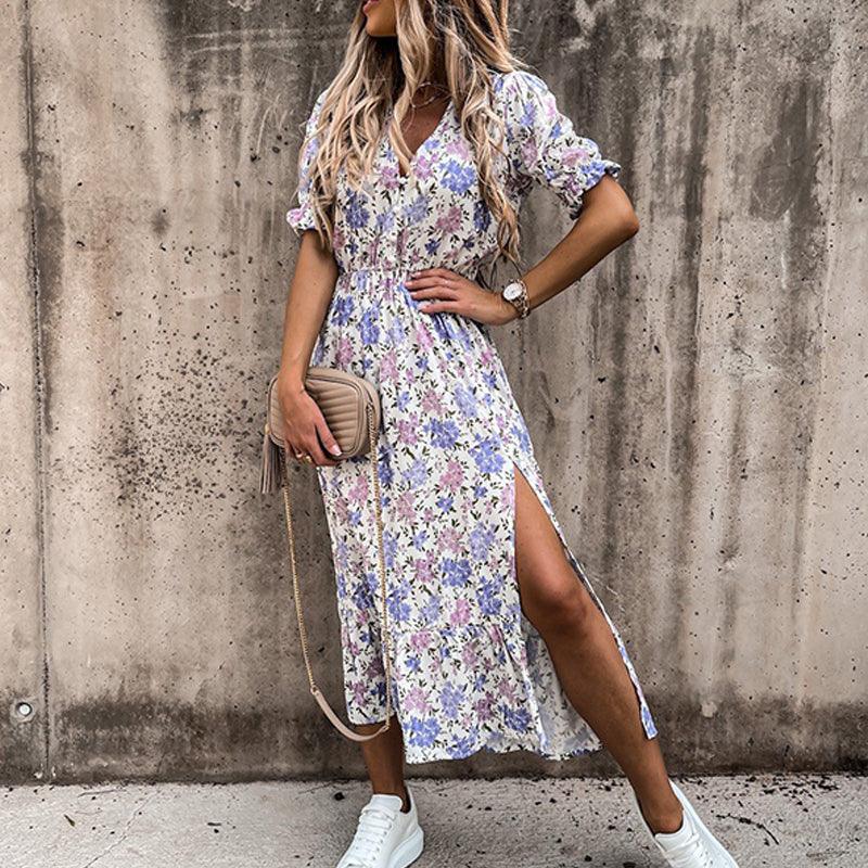 Alina – Modisches V Ausschnitt Blumendruck Kleid mit kurzen Ärmeln und Seitenschlitz