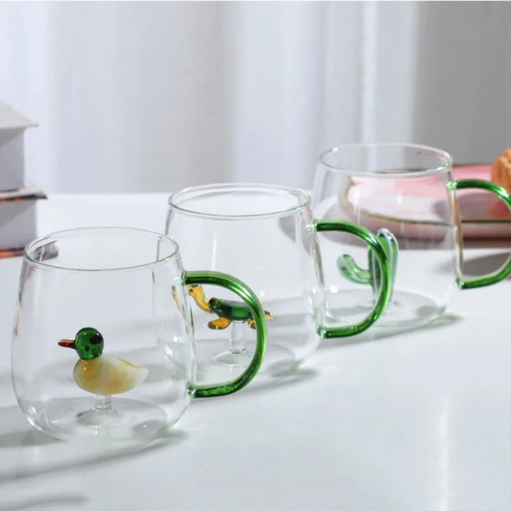 SippaJoy – Dekorativer Henkelbecher mit verspieltem Boden und ausdrucksstarkem Entwerfen