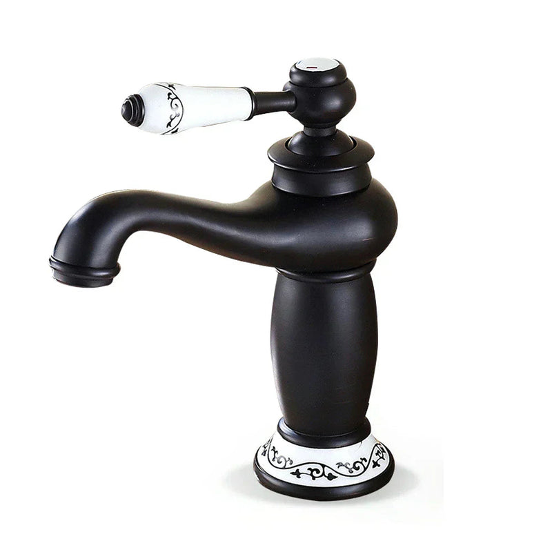 AquaFlow – Klassische Badarmatur mit Einhandbedienung und Retro-Charme