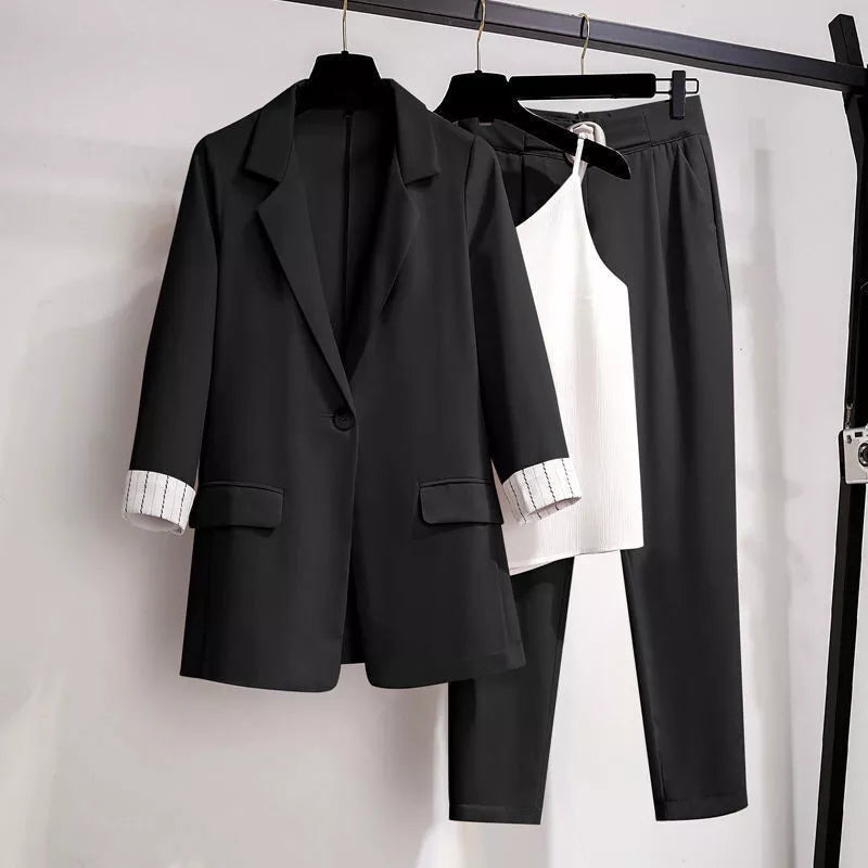 Elina – Elegantes 3 teiliges Set mit Reversblazer und Hose mit elastischer Taille
