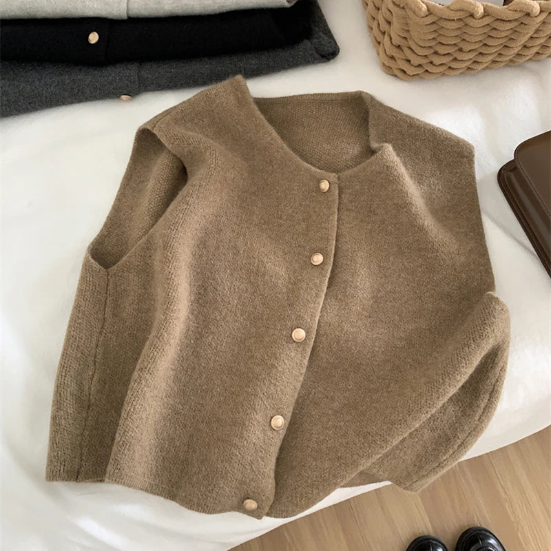 Clara - Weicher und warmer ärmelloser Pullover mit Rundhalsausschnitt