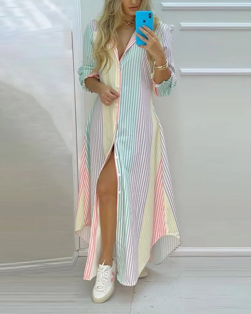 Sybille – Elegantes bedrucktes Langarm Maxikleid mit Knöpfen