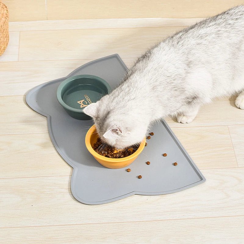 StayMat – Wasserdichtes rutschfestes Platzset für Haustiere mit stabiler Basis