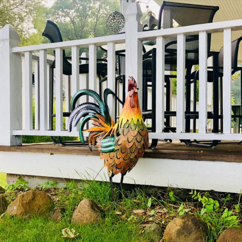YardRoost – Wetterfeste Hahn Skulptur als Dekoration mit handgemalten Details