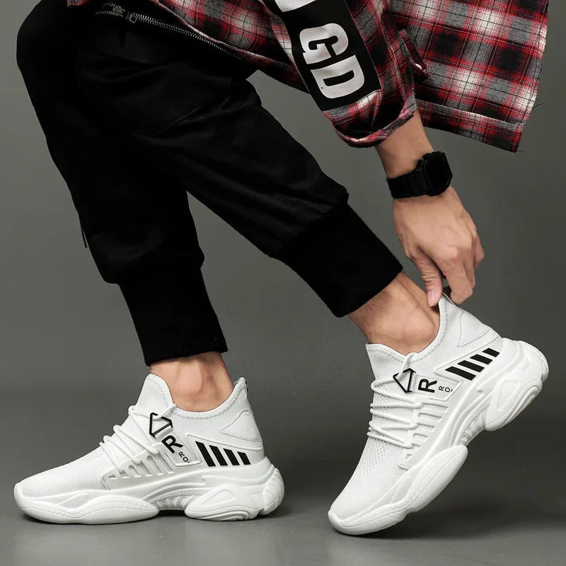 Rehan – Erhöhte Sneakers für Herren mit versteckter Erhöhung und minimalistischem Finish