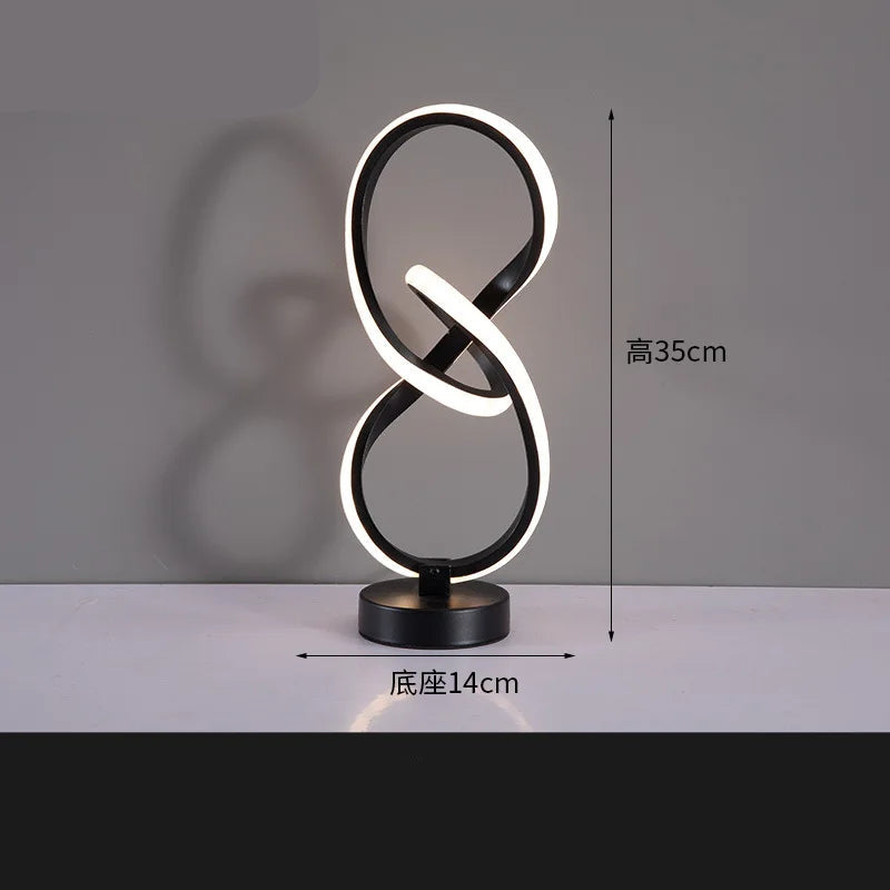 LumenForm – Schlanke Dimmerlampe mit einstellbarem Licht und Ambient Glow