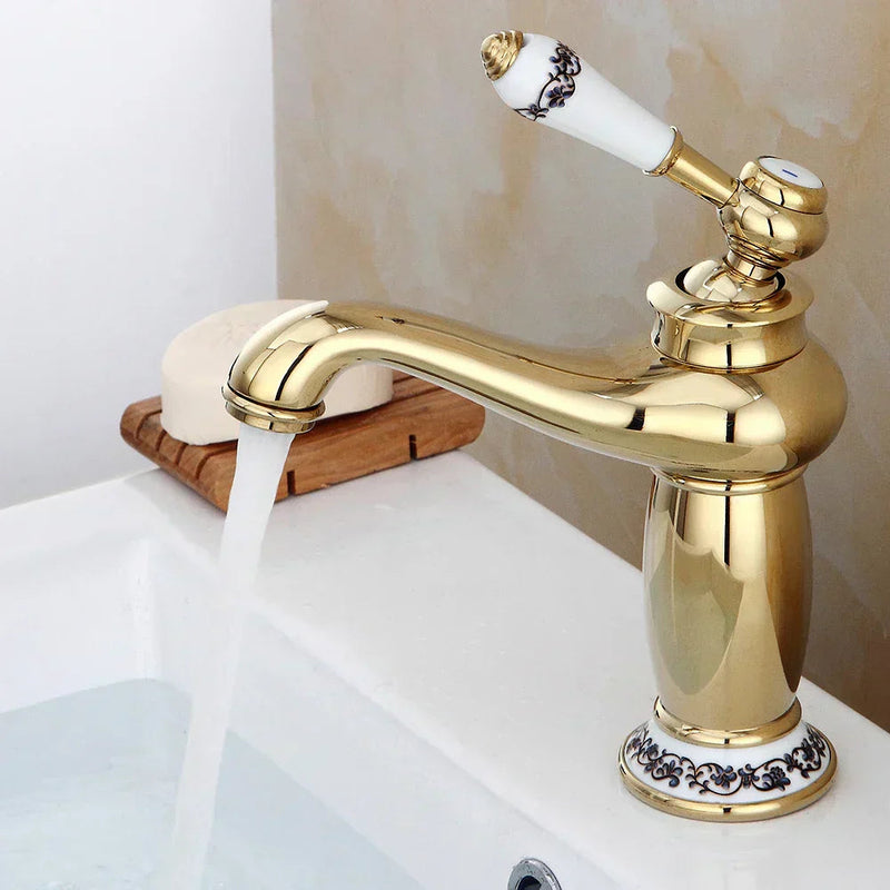 AquaFlow – Klassische Badarmatur mit Einhandbedienung und Retro-Charme