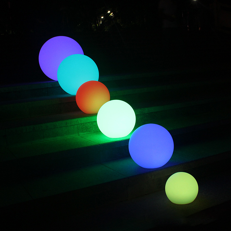 AquaGlow - Ferngesteuerte schwimmende Pool Beleuchtung mit wasserdichten LED für den Innen und Außenbereich