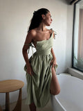 Elvire - Modisches ärmelloses Midikleid mit Spaghetti Trägern und Taschen