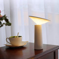 GlowNova - Tragbare USB Lade Tischlampe mit flexiblen Beleuchtungsoptionen