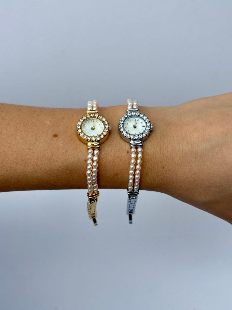 Clara – Elegante Uhr mit Perlendetails und verstellbaren Armbändern
