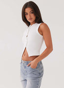 Wiebina – Leichtes ärmelloses Schlanke Passform Top mit Knopfleiste