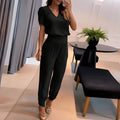 Emma – Zweiteiliges Set mit kurzärmliger Bluse mit V-Ausschnitt und bedruckter Hose