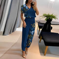 Emma – Zweiteiliges Set mit kurzärmliger Bluse mit V-Ausschnitt und bedruckter Hose