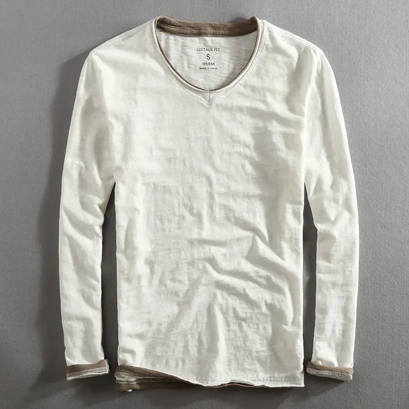 Noah – V-Ausschnitt Shirt mit langen Ärmeln und modernem Design