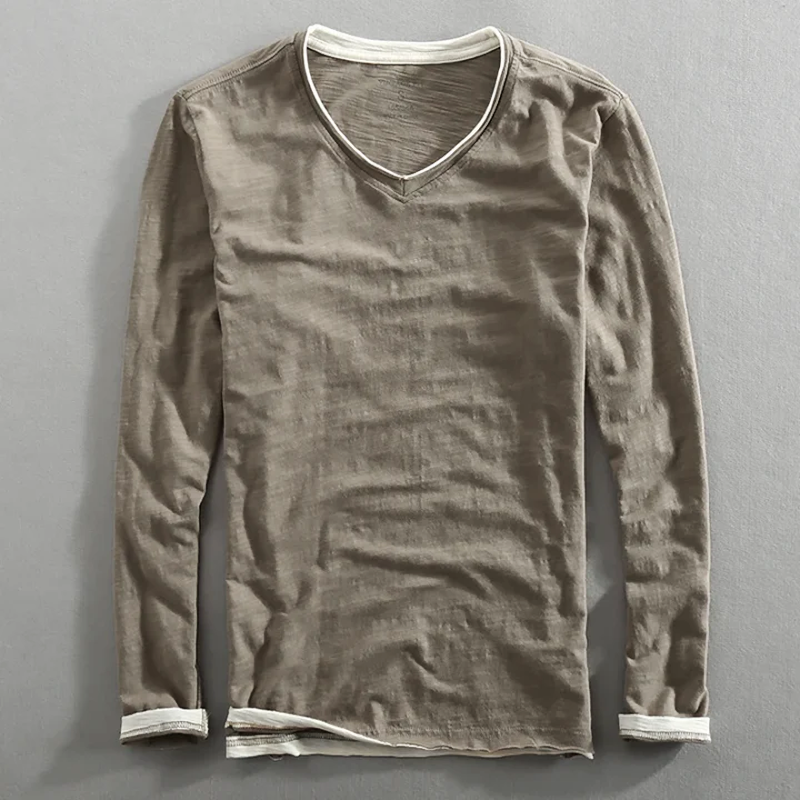 Noah – V-Ausschnitt Shirt mit langen Ärmeln und modernem Design