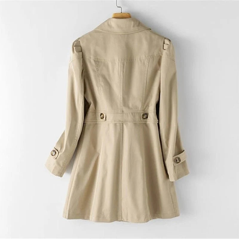 Clara – Schicker Langarmmantel Mit Taschen