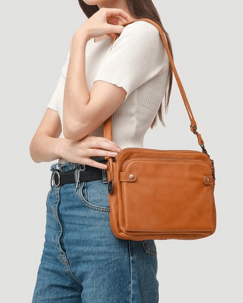Sabrina – Leichte Umhängetasche mit verstellbarem Riemen und mehreren Taschen