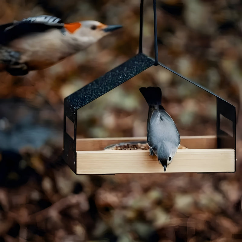 WildNest – Elegantes hängendes Vogelhaus mit Futterspender für den Garten