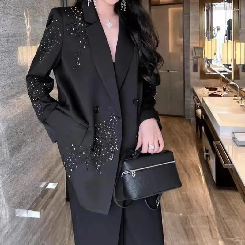 Birgit - Modischer Langarm Blazer mit Reverskragen und Knöpfen