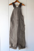 Mila - Locker geschnittener Overall mit hoher Taille und geraden Hosenbeinen