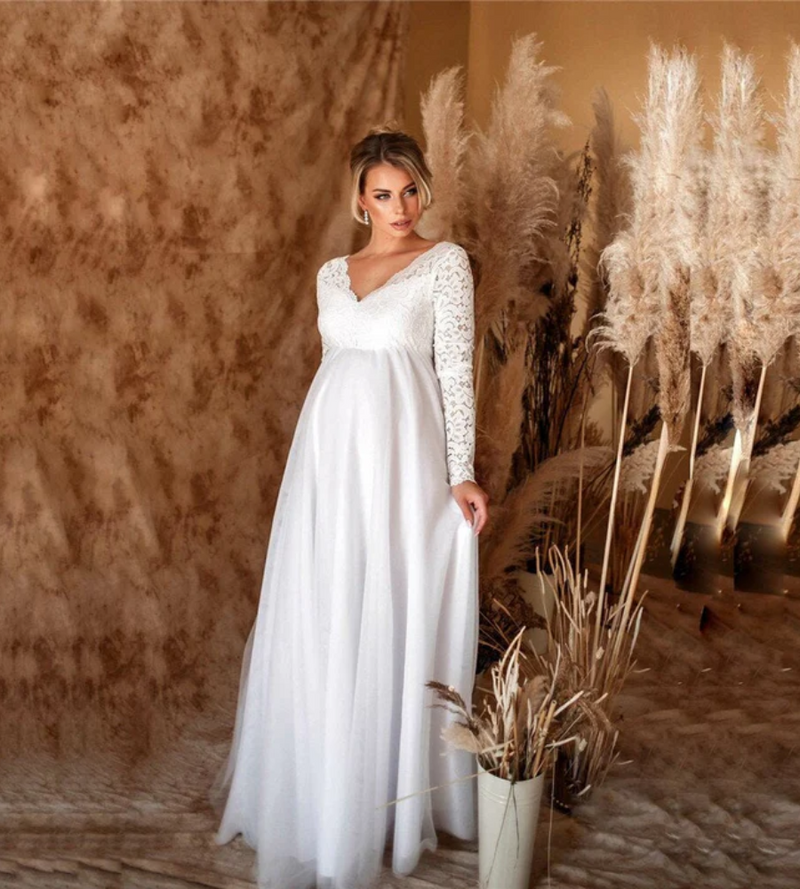 Clara – Weißes Maxi Umstandskleid für Damen mit stilvoller Passform