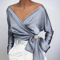Nayla – Stilvolle Bluse mit V Ausschnitt und langen Ärmeln für einen luxuriösen Look