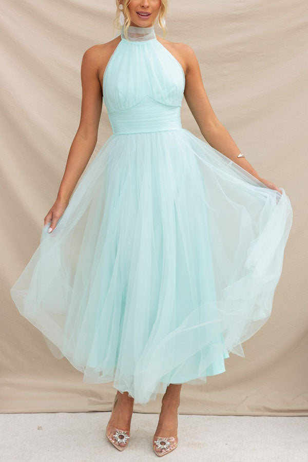 Emma – Stilvolles ärmelloses Kleid mit Neckholder für einen zeitlosen Look