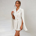 Naelle – Tailliertes Blazerkleid mit Cape Schultern und taillierter Taille