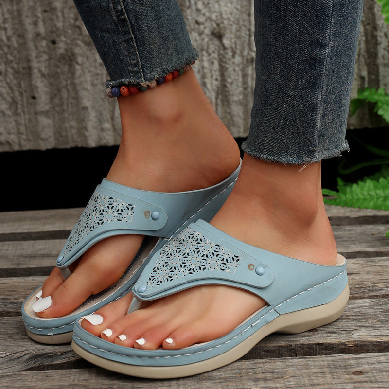 Aria – Flip-Flops mit weicher, gepolsterter Sohle und eleganten Riemen für den Sommeralltag