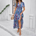 Elke – Stilvolles Kleid mit Blumendruck und V-Ausschnitt und ausgestellten Ärmeln