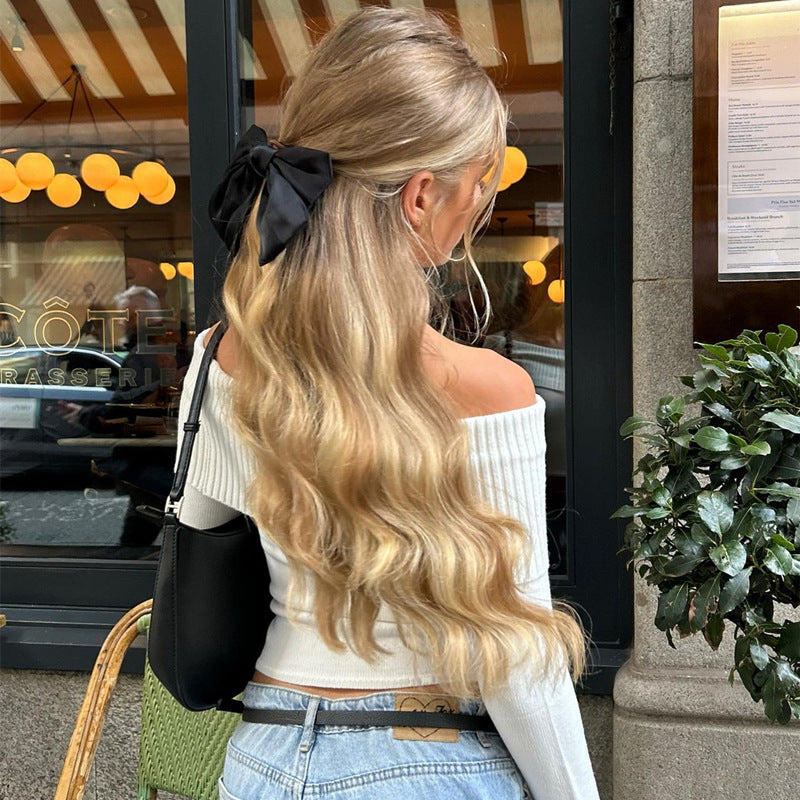 Tamara – Lässiges Schulterfrei Top mit langen Ärmeln und schmaler Passform