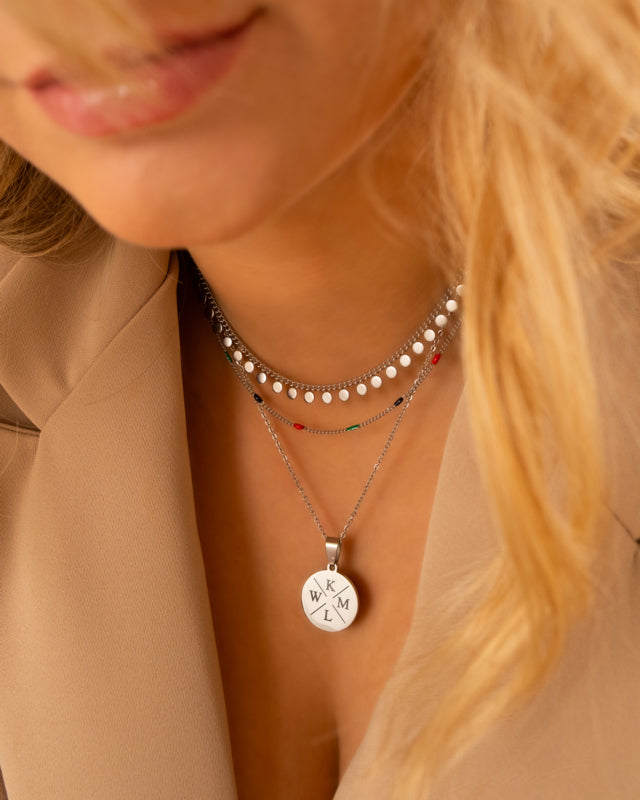 Muttertag – Herzliche Goldkette mit personalisierter Buchstabengravur