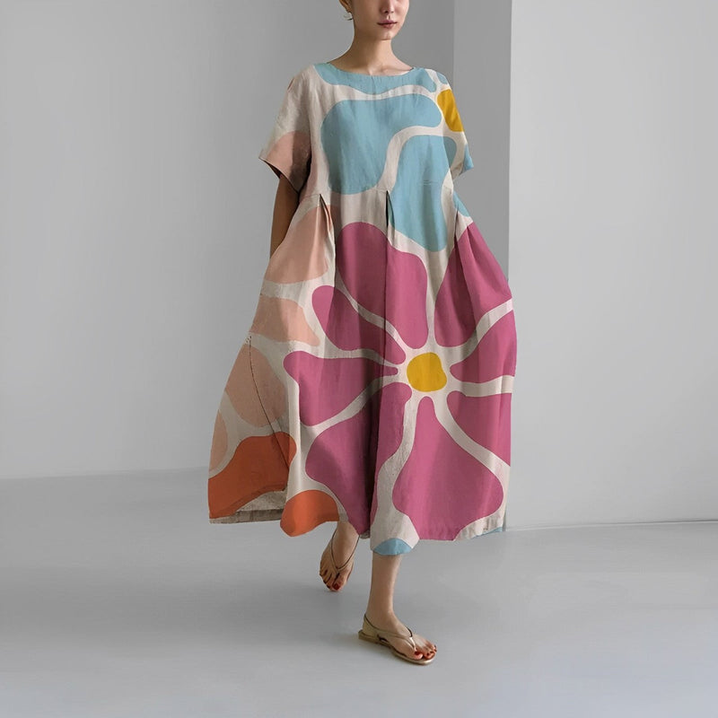Wirka - Bedrucktes Kleid mit Rundhalsausschnitt und kurzen Ärmeln