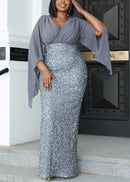 Zarine – Stilvolles Slim Fit Kleid mit V Ausschnitt ausgestellten Ärmeln und Schlitz Rückseite