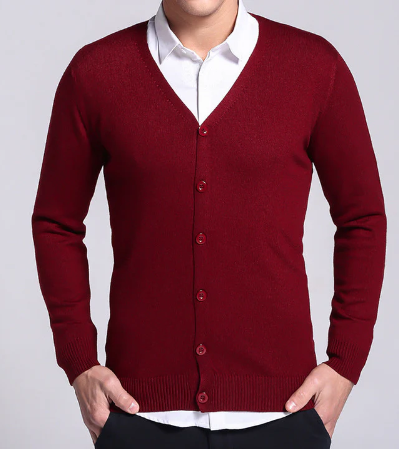Felix - Schmal geschnittene Strickjacke mit V-Ausschnitt langen Ärmeln und Knöpfen
