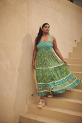 Camila - Lässiges Maxikleid mit quadratischem Ausschnitt und gestuftem Saum